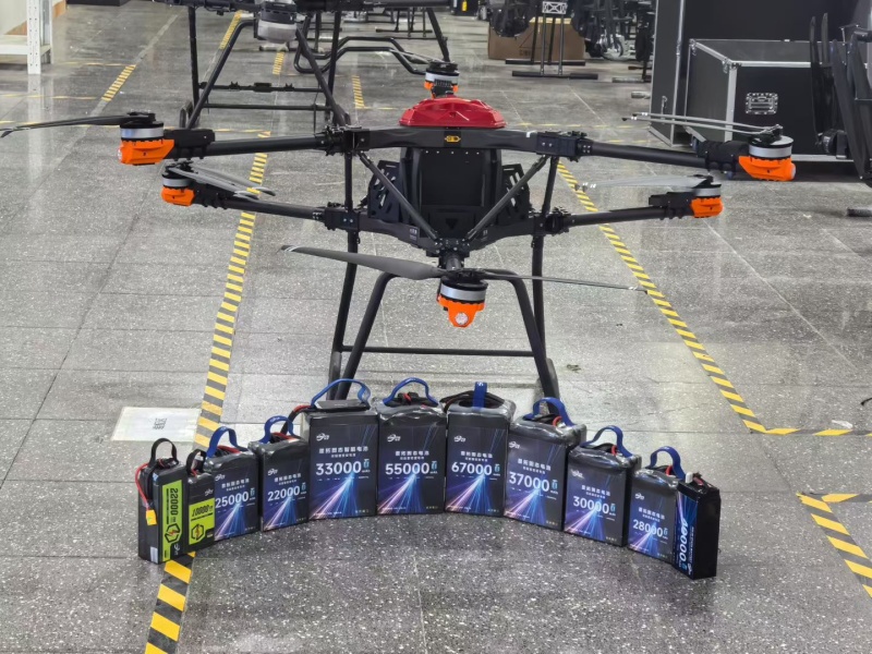 星拓半固态无人机电池